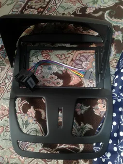 قاب مانیتور خودرو مدل KFKF90 مناسب برای ساینا