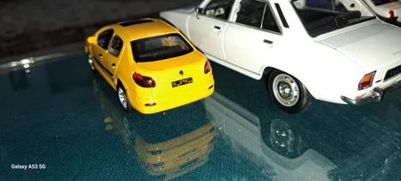 ماشین بازی مدل عقبکش 207 صندوق دار