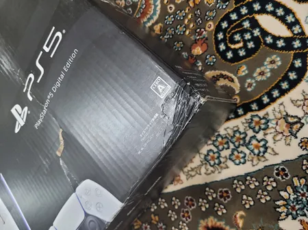 کنسول بازی سونی مدل PlayStation 5 Slim Digital Edition ظرفیت یک ترابایت ریجن 2016B اروپا به همراه دسته اضافه