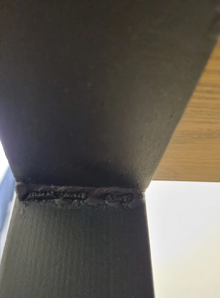 میز کامپیوتر لارماکو مدل F-36m