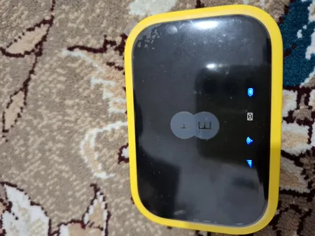 مودم 4.5G قابل حمل الکاتل مدل EE70