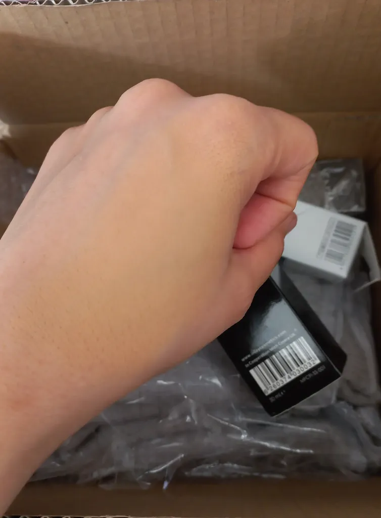 کرم پودر این لی مدل SEASHELL شماره 120 حجم 30 میلی لیتر