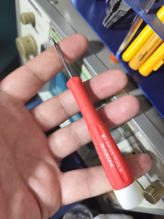 پیچ گوشتی ستاره ای ساعتی سوئیس تولز مدل PB 8129.0,8-40
