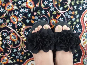 تجریه خرید دمپایی زنانه نیکتا مدل GOLBARG کد 201