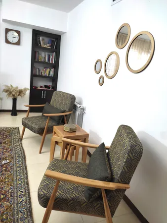 آینه مدل Rooz کد 063 مجموعه 5 عددی