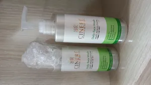 تجریه خرید ژل شست‌و‌شوی صورت سینره مدل Oily Skin حجم 200 میلی‌لیتر