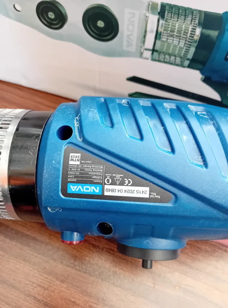 دستگاه اتو لوله سبز نووا مدل NTW-2415