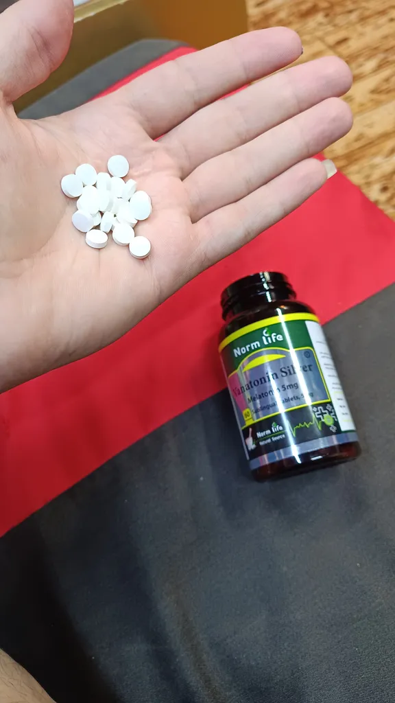 قرص واناتونین سیلور 5 نورم لایف بسته 60 عددی