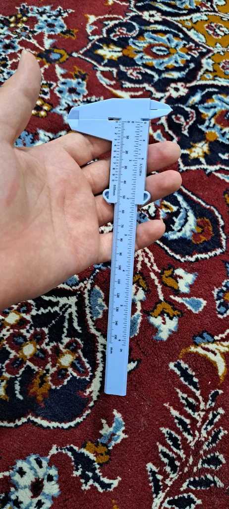 کولیس مدل P150 گستره 0-150 میلی متر