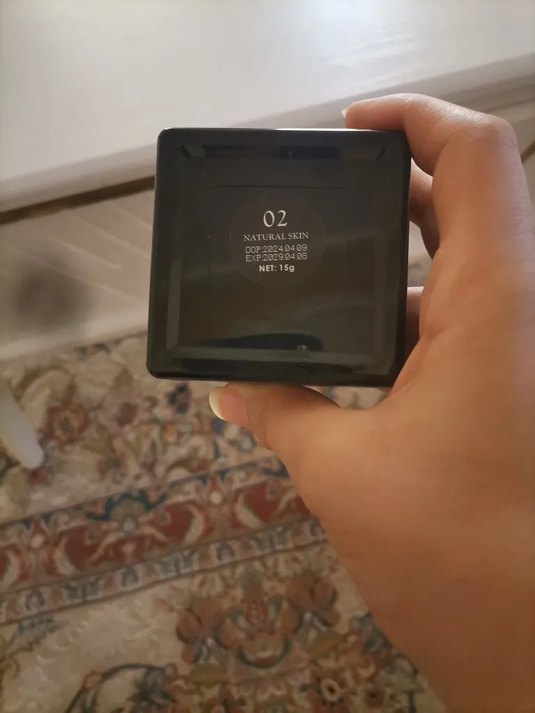 کوشن توز مدل گل رز شماره 02 به همراه پد آرایشی