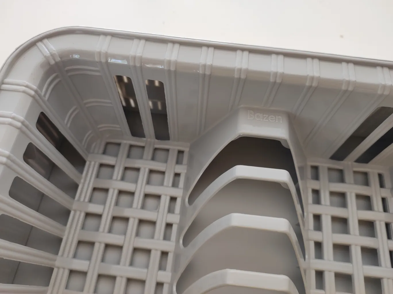 آبچکان بازن مدل گرافیک