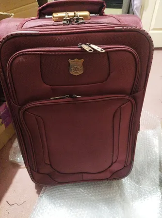 چمدان پولو کلاس مدل زیپ دوبل سایز کوچک ارتفاع 50 سانتی متر