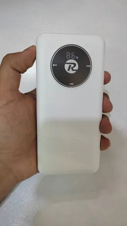 پاوربانک ریمکس مدل RPP-37 ظرفیت 10000 میلی آمپر ساعت