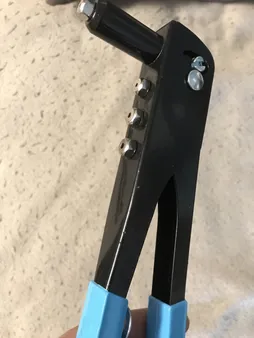 انبر پرچ مدل T-06