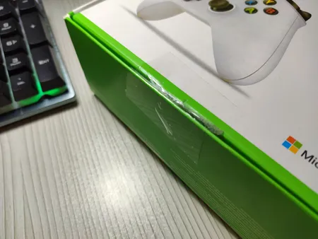 دسته بازی بی سیم مایکروسافت مناسب برای Xbox One S