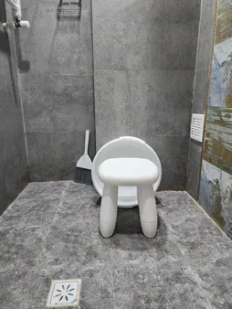 چهارپایه حمام ایمن آب مدل verona