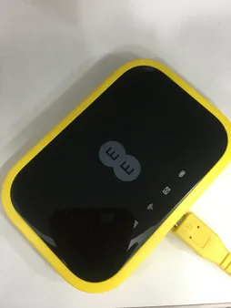 مودم 4.5G قابل حمل الکاتل مدل EE70
