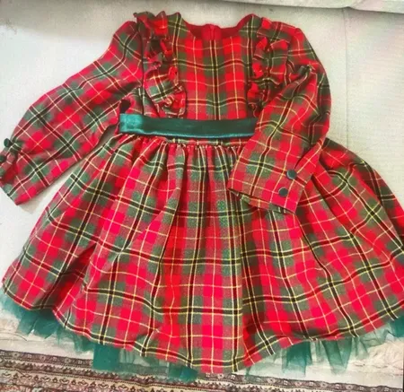 ست پیراهن و گیره مو دخترانه ژاکید مدل کریسمس نارینه