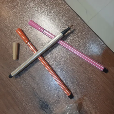 ماژیک رنگ آمیزی مدل هویج بسته 36 عددی