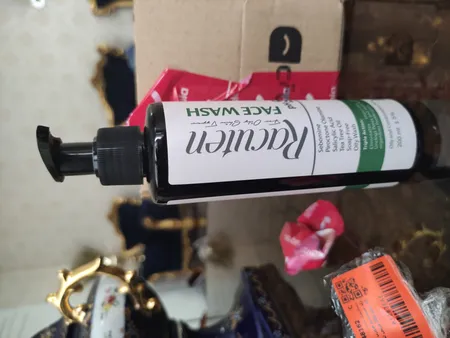 ژل شست‌وشوی صورت راکوتن کد 01 حجم 200 میلی‌لیتر