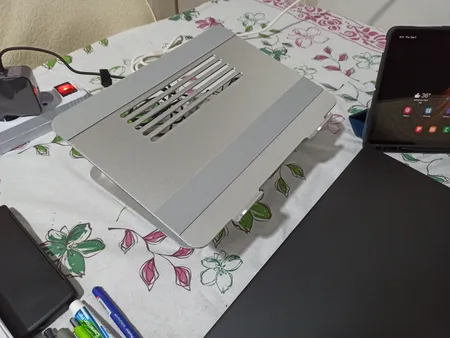 پایه نگهدارنده لپ تاپ نیلکین مدل ProDesk Adjustable