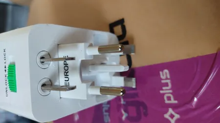 مبدل برق هامان مدل W177