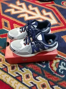 تجریه خرید کتانی پیاده‌روی مردانه تن زیب مدل TRM9901-LG