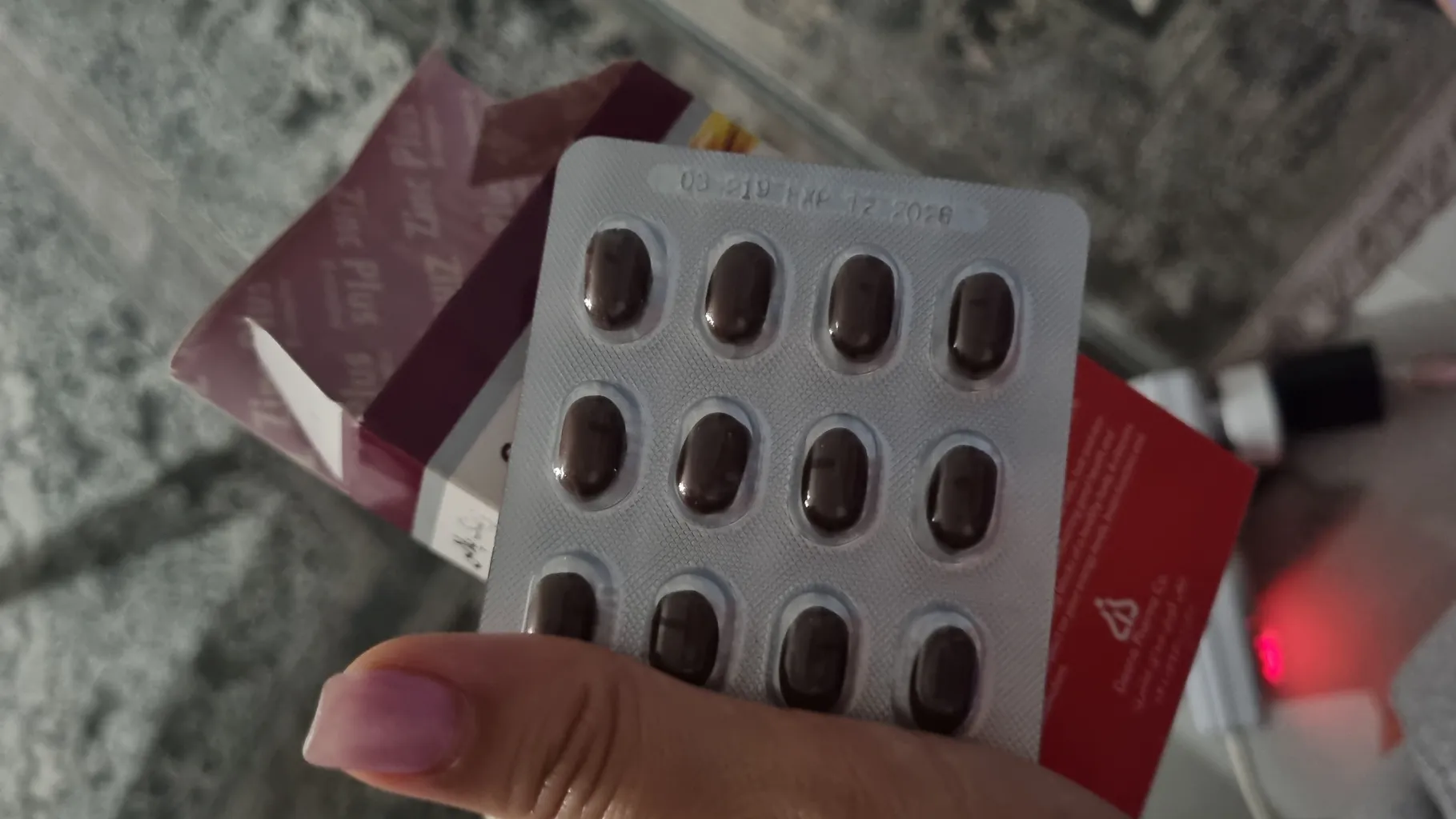 کپسول زینک پلاس 10 میلی گرمی داروسازی دانا بسته 60 عددی