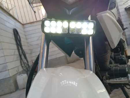 پرژکتور ال ای دی موتور سیکلت مدل 16 زون پایه دار