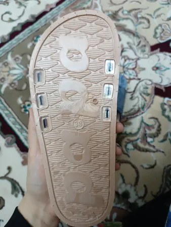 دمپایی زنانه پاپا مدل GLD.2766