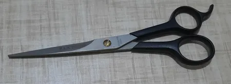 قیچی اصلاح مو زولینگن مدل P.A.S