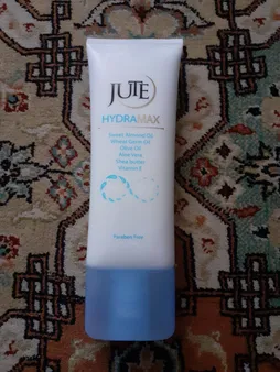 کرم آبرسان ژوت کد 003 حجم 70 میلی‌لیتر