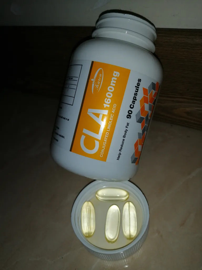 کپسول سی ال ای 1600 میلی گرم کارن بسته 90 عددی