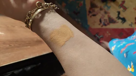 کرم ضدآفتاب رنگی سان‌سیف مدل N20 مقدار 40 گرم