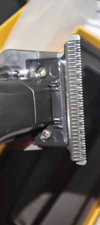 ماشین اصلاح موی صورت کیمی مدل KM-2299