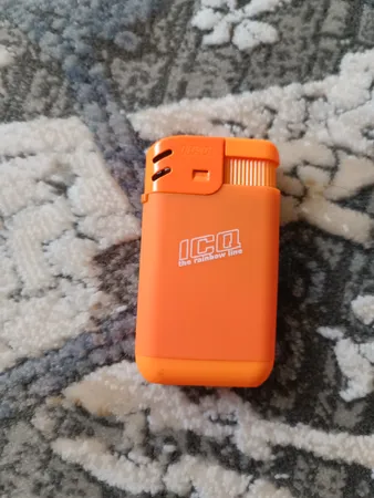 فندک مدل آی سی کیو