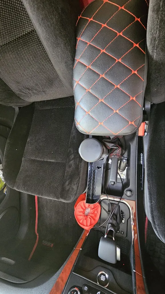 پد کنسول خودرو نادیاهوم مدل comfort