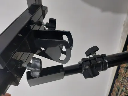 سه پایه زمینی پروژکتور مدل MUSIC STAND