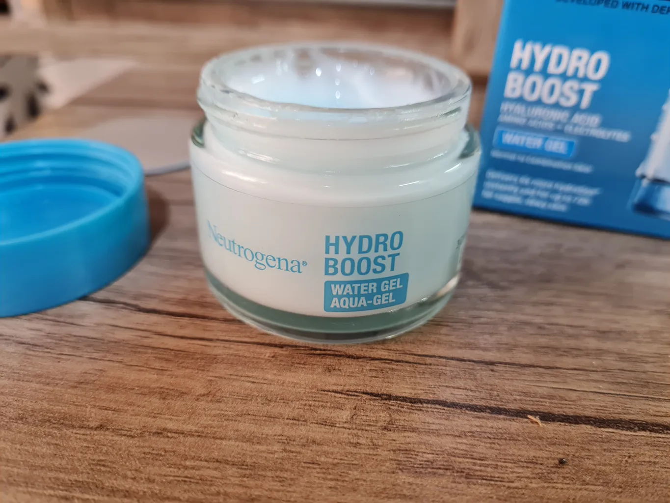 ژل آبرسان نوتروژینا مدل Hydro Boost حجم 50 میلی لیتر