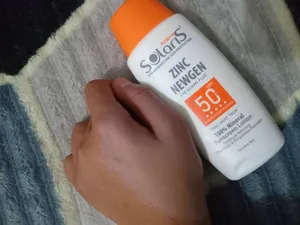 تجریه خرید لوسیون ضد آفتاب آردن سولاریس مدل Zinc Newgen حجم 100 میلی لیتر
