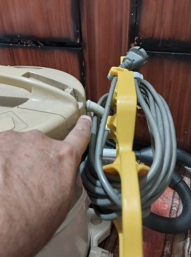 سیم جمع کن مدل F17