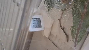 تجریه خرید سنسور رطوبت و دما شیائومی مدل LYWSD03MMC