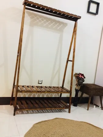 رگال لباس چوبی مدل دو  طبقه تاجدار