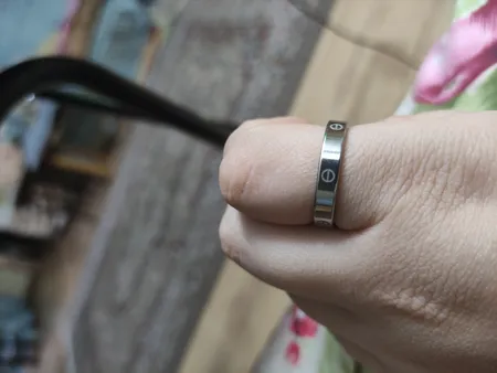 انگشتر زنانه مدل لاو کد R3590