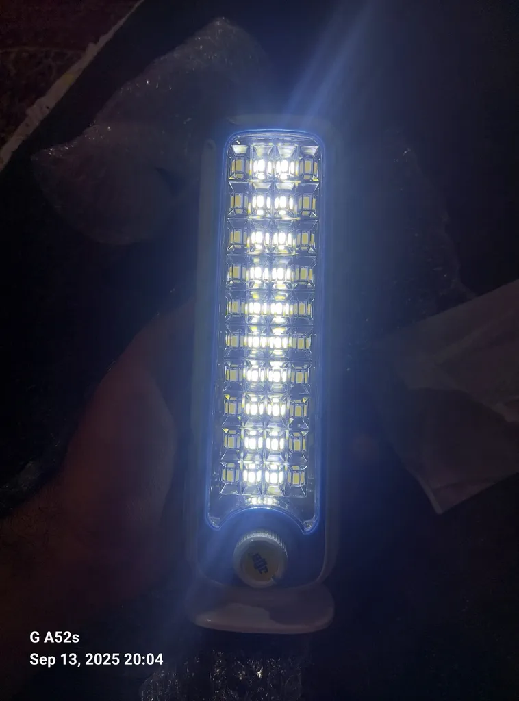 چراغ آویز چادر جاب مدل JB-460 با نور مهتابی