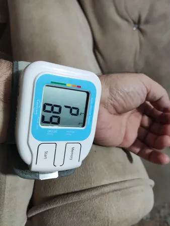 فشارسنج ایزی لایف مدل KD-738