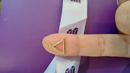 آویز گردنبند طلا 18 عیار زنانه بان گالری مدل مثلث