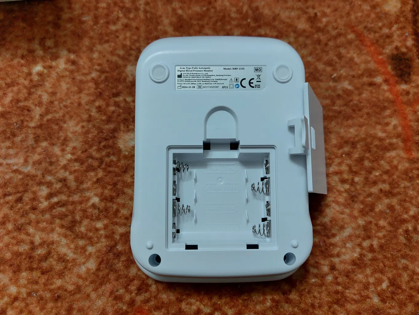 فشارسنج بازویی دیجیتال امپریال مدل DBP-1332