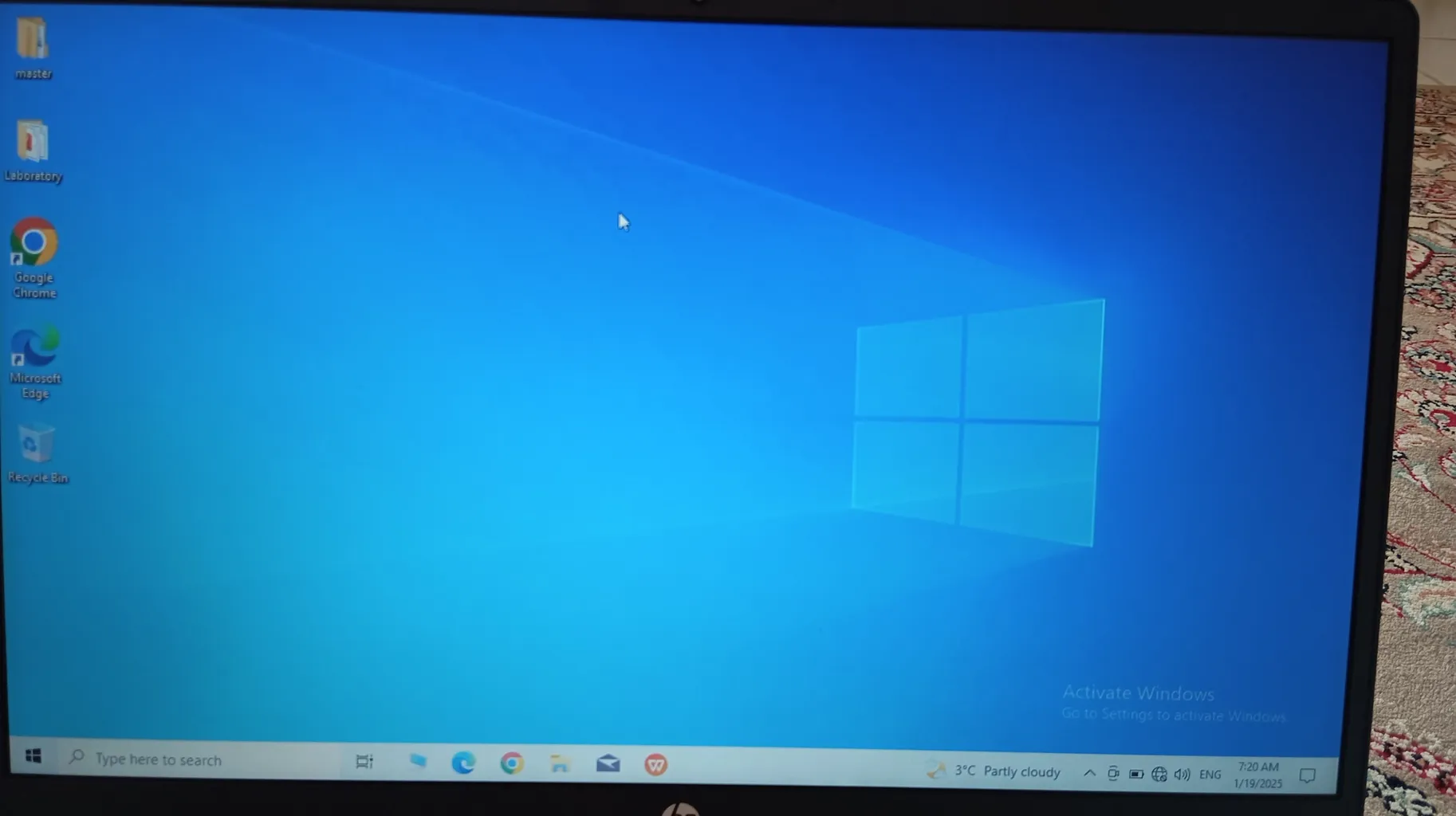 لپ تاپ 15.6 اینچی اچ‌ پی مدل G10 255-Athlon Silver 7120U-8GB DDR4-256GB SSD-TN - کاستوم شده