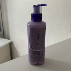 تجریه خرید ژل بهداشتی بانوان لافارر مدل 01 مناسب بانوان قبل از یائسگی حجم 250 میلی لیتر